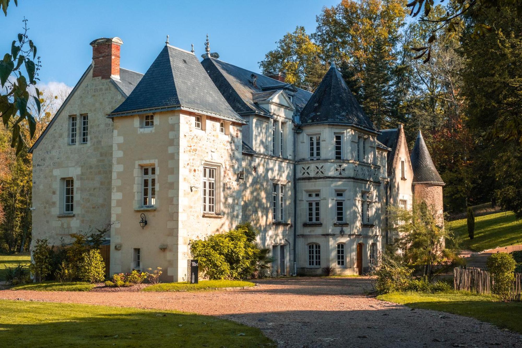 Domaine De La Commanderie De Ballan Exterior foto